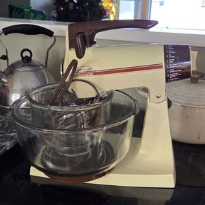 Vintage Sunbeam Mixmaster Mixer